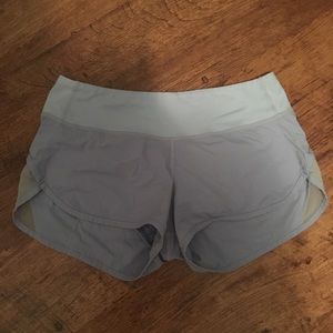 Lulu lemon shorts!!